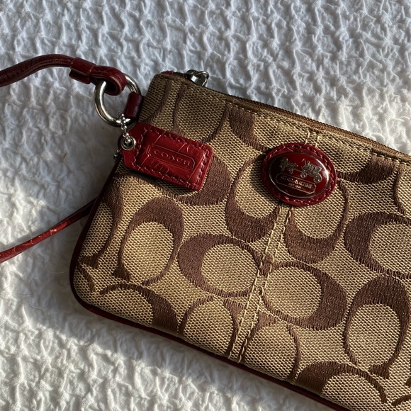 Iconic Coach Wristlet - Picture 6 of 6